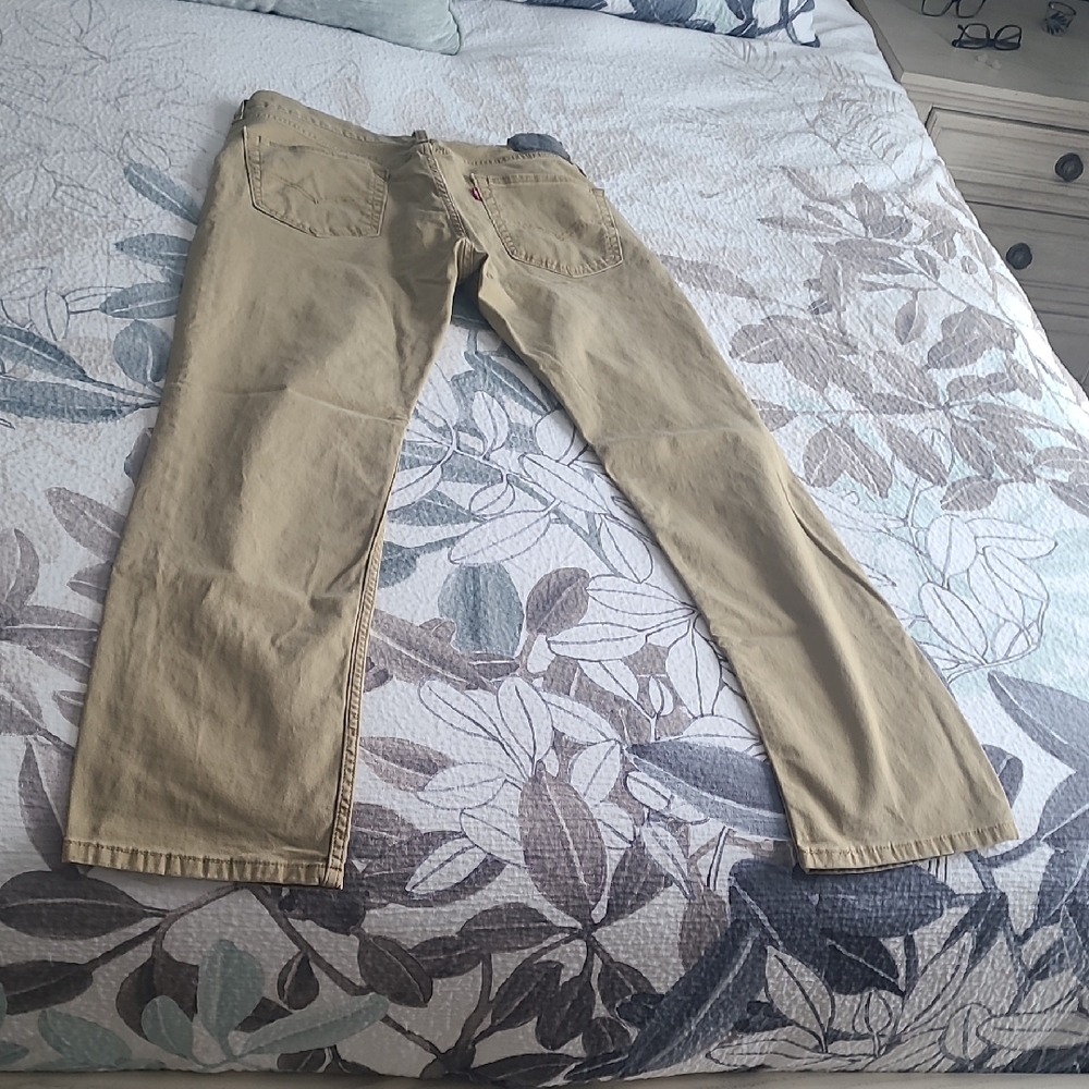 Levi's Men's Tan Jeans